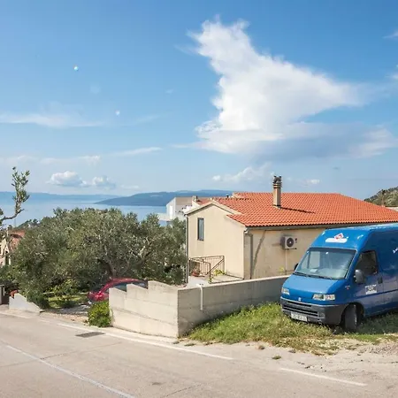 Josip * Макарська