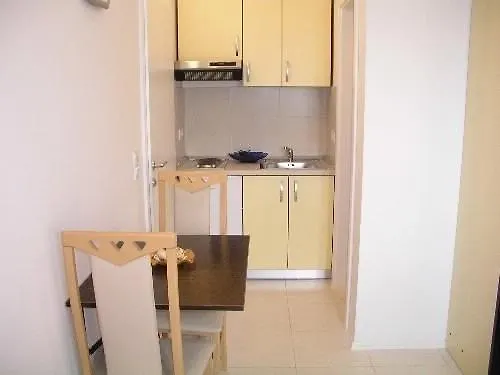 Josip * Макарська